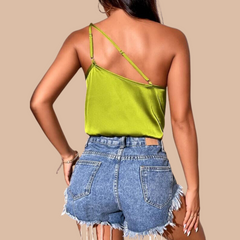 Top pe un umar din satin verde - mauri.ro (3)
