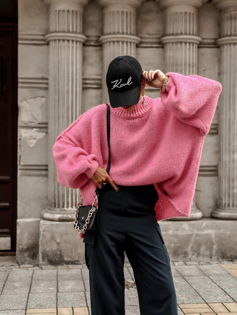 Bluza dama roz cu gat subtil si maneci umflate - mauri.ro (1)
