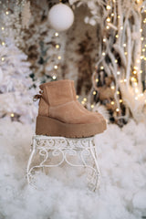 ghete-din-piele-naturala-si-blana-maro-snow7