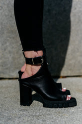 Sandale-dama-din-piele-naturala-negre-Arianna