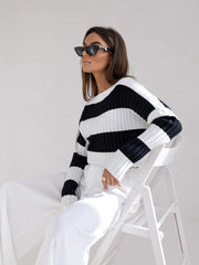 Bluza-dama-in-dungi-alb-negru-oversized (3)