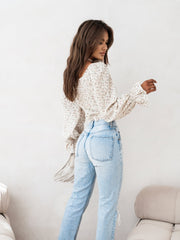 bluza-bej-cu-flori-nessie (2)