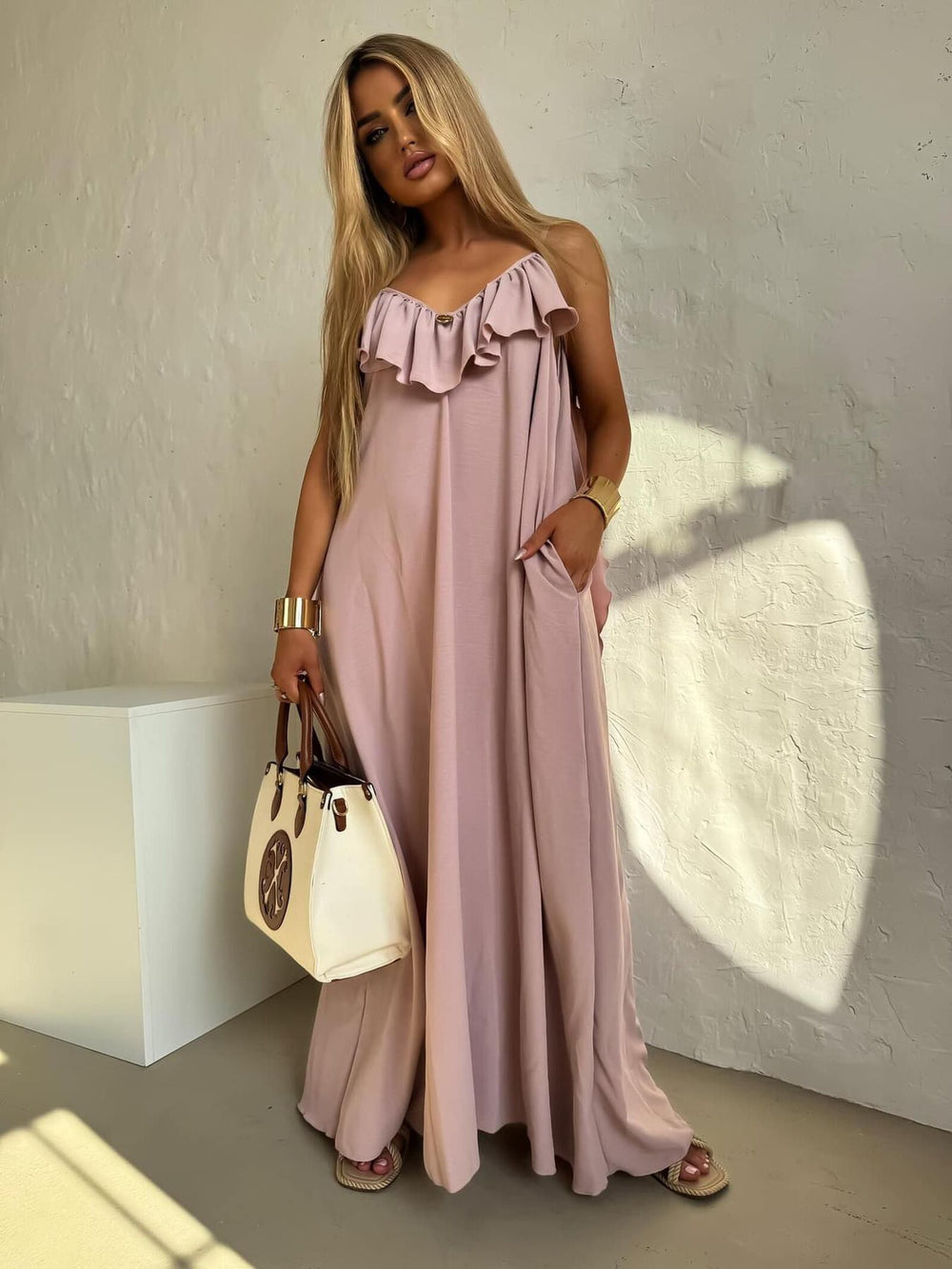 Rochie lunga nude Belinda - mauri.ro (1)