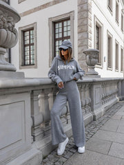 Set-bluza-cu-gluga-si-pantaloni-gri-Simply (3)