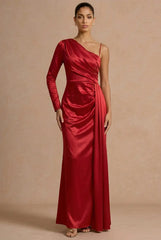 Rochie lunga cu o maneca rosie