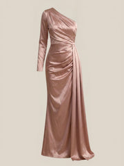 Rochie lunga cu o maneca roz
