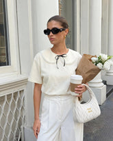 tricou cu guler decorativ si funda