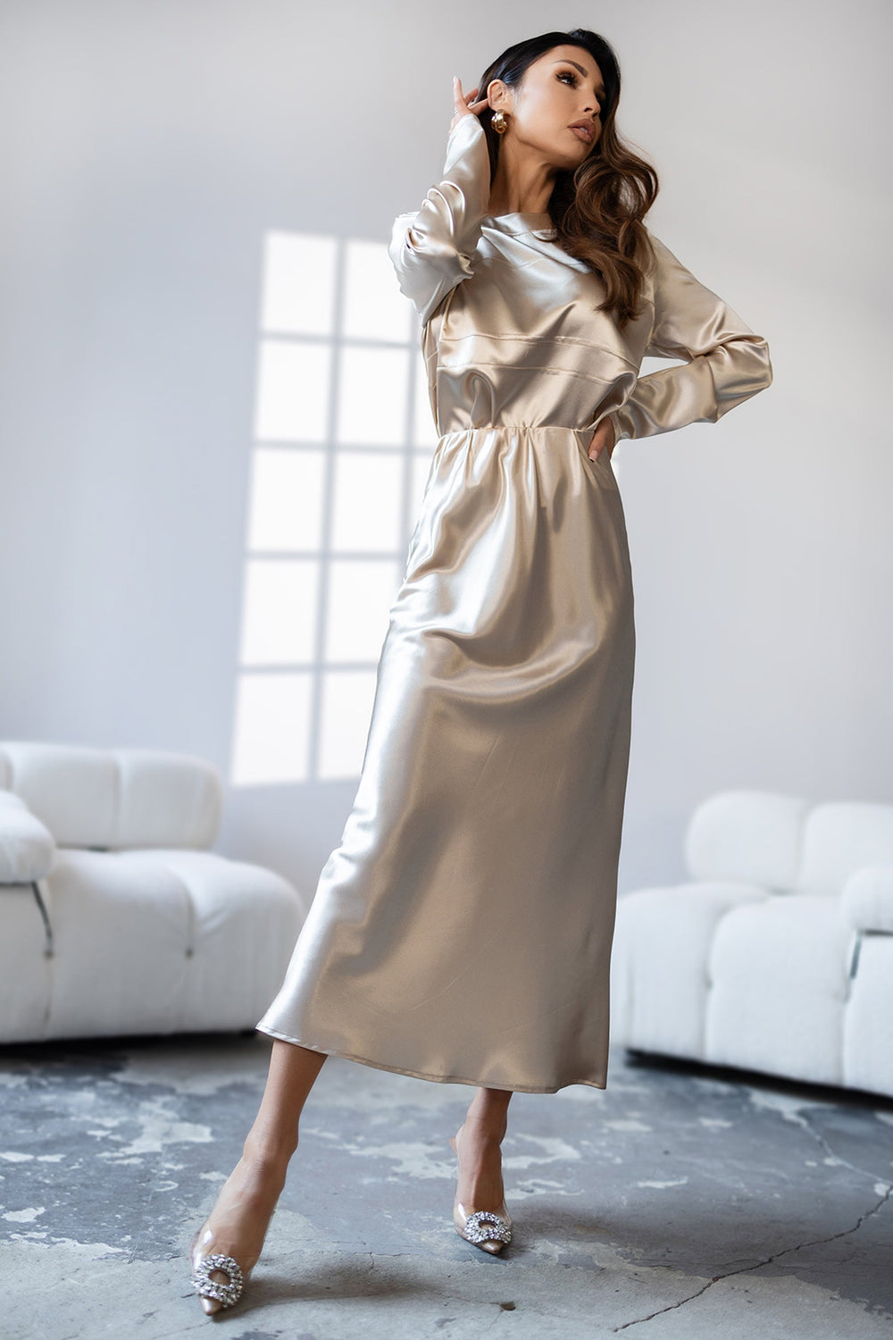 Set-fusta-si-camasa-bej-Nouvelle (3)