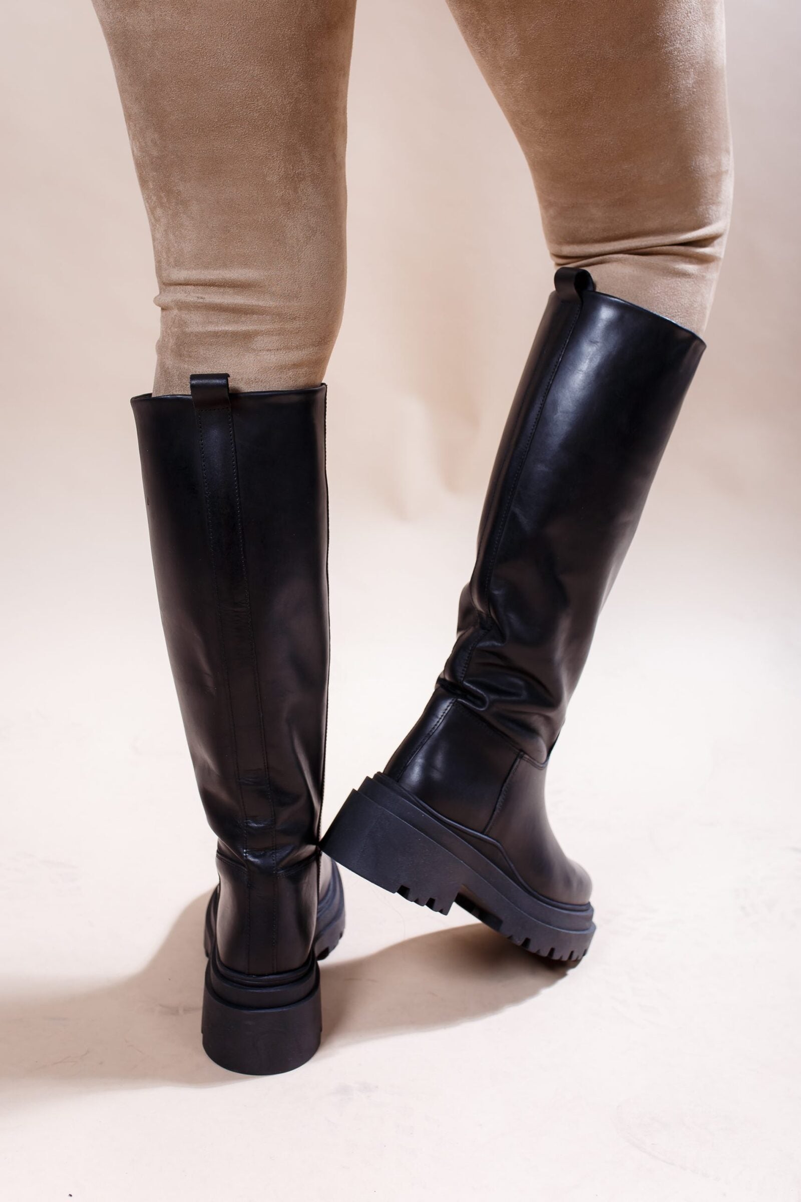 Cizme-din-piele-neagra-Eufrozine-2421-3