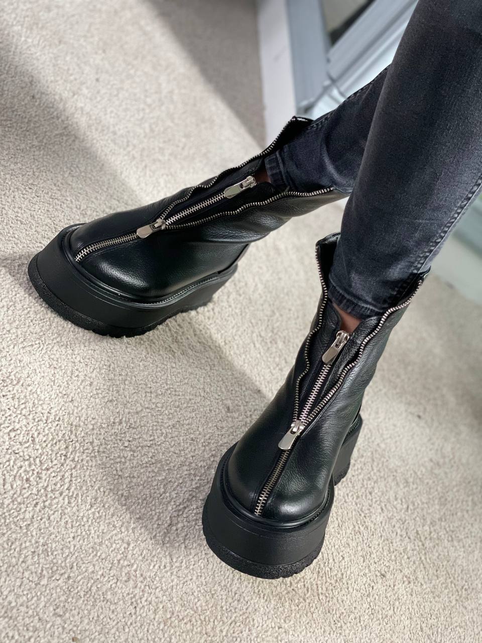 Ghete-din-piele-neagra-Gia-4645-4