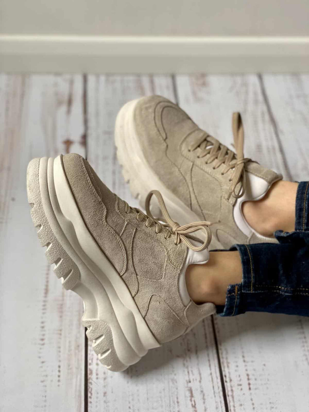 Sneakers-din-piele-intoarsa-Raquel-Gri-9706-1