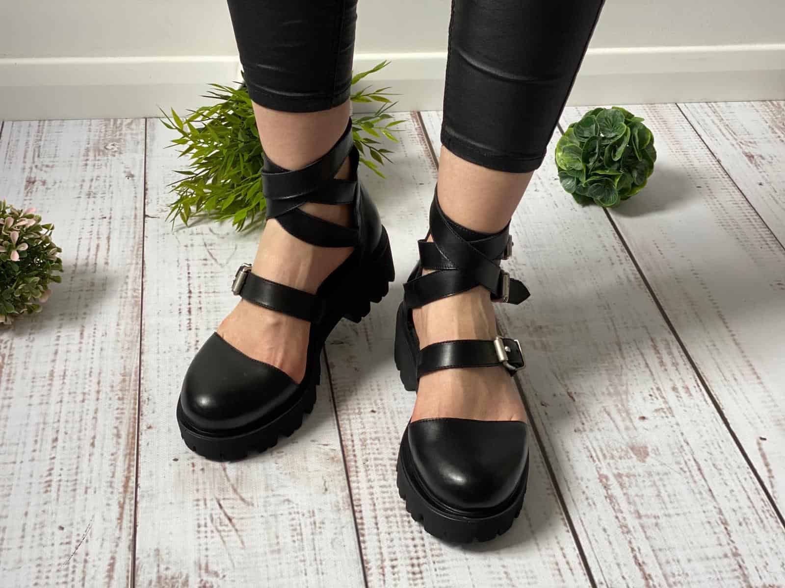 Pantofi din piele neagra Rock Glamour - mauri.ro (3)