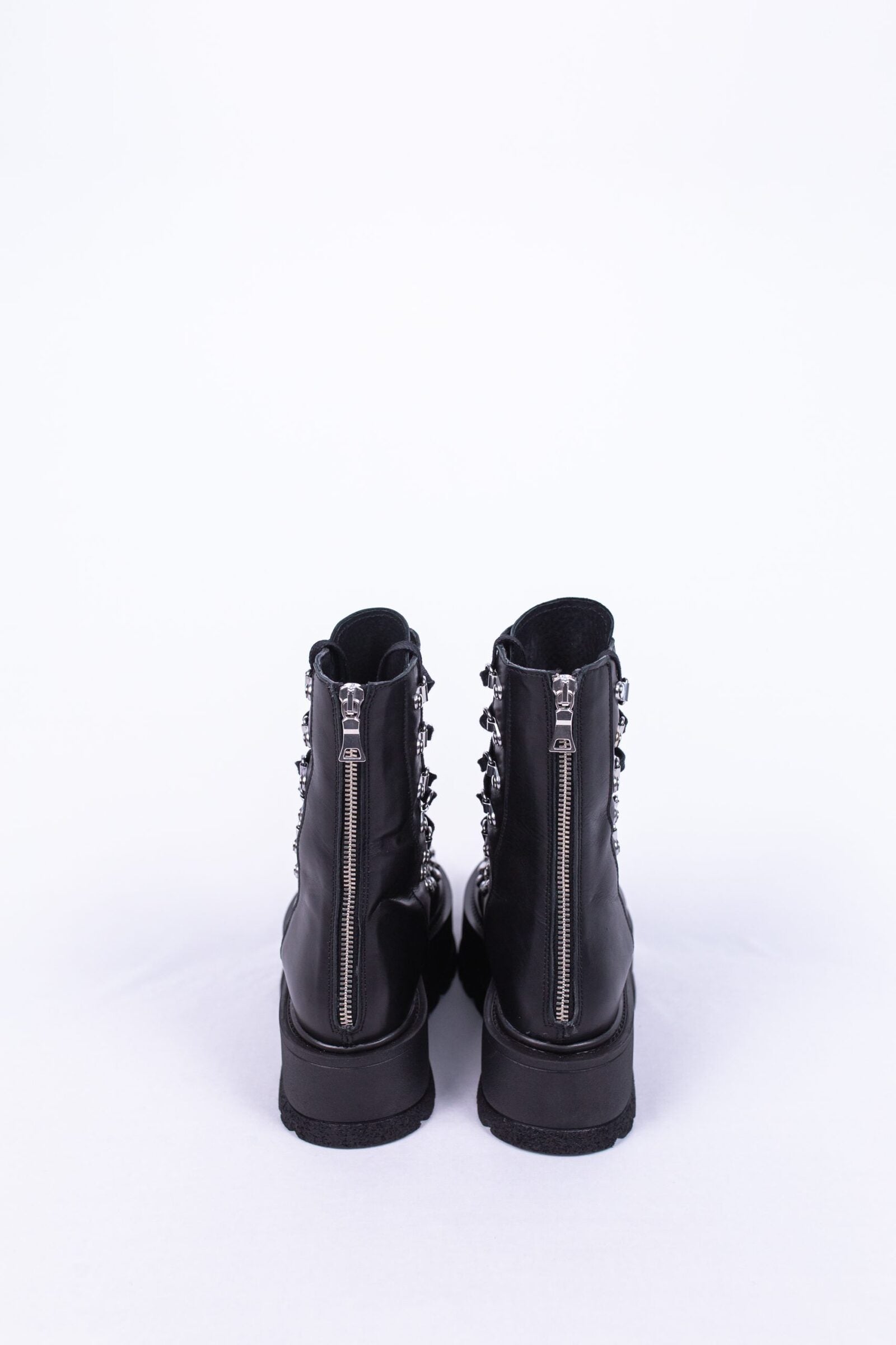 Ghete-din-piele-neagra-Rosie-3041-4