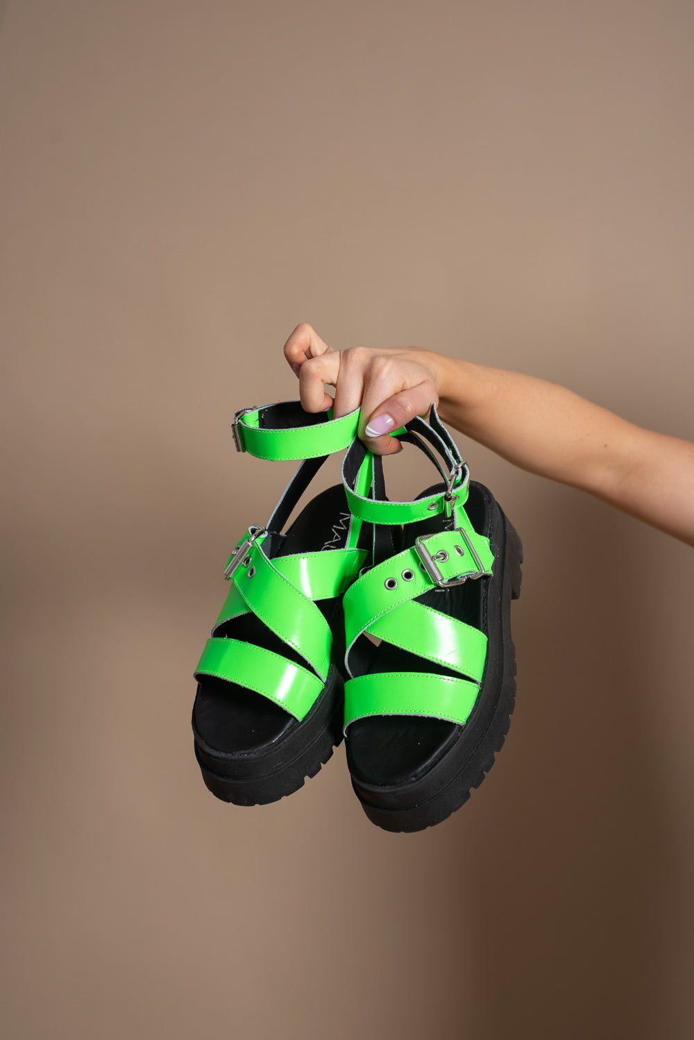 sandale-din-piele-naturala-neon-raisa