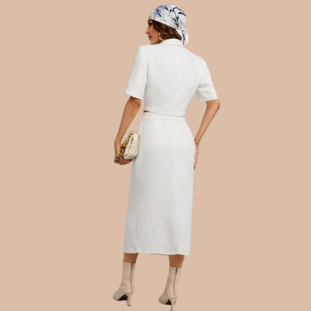 Costum-blazer-si-fusta-cu-nasturi-alb-7021-3