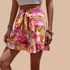 Pantaloni-scurti-cu-volane-in-fata-si-imprimeu-floral-8737-2
