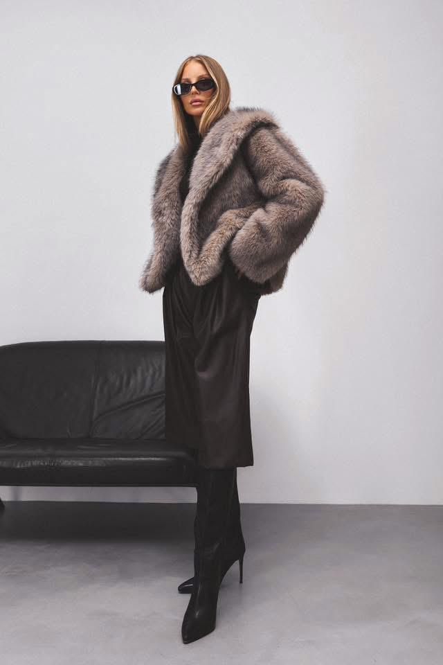 jacheta scurta winter luxe