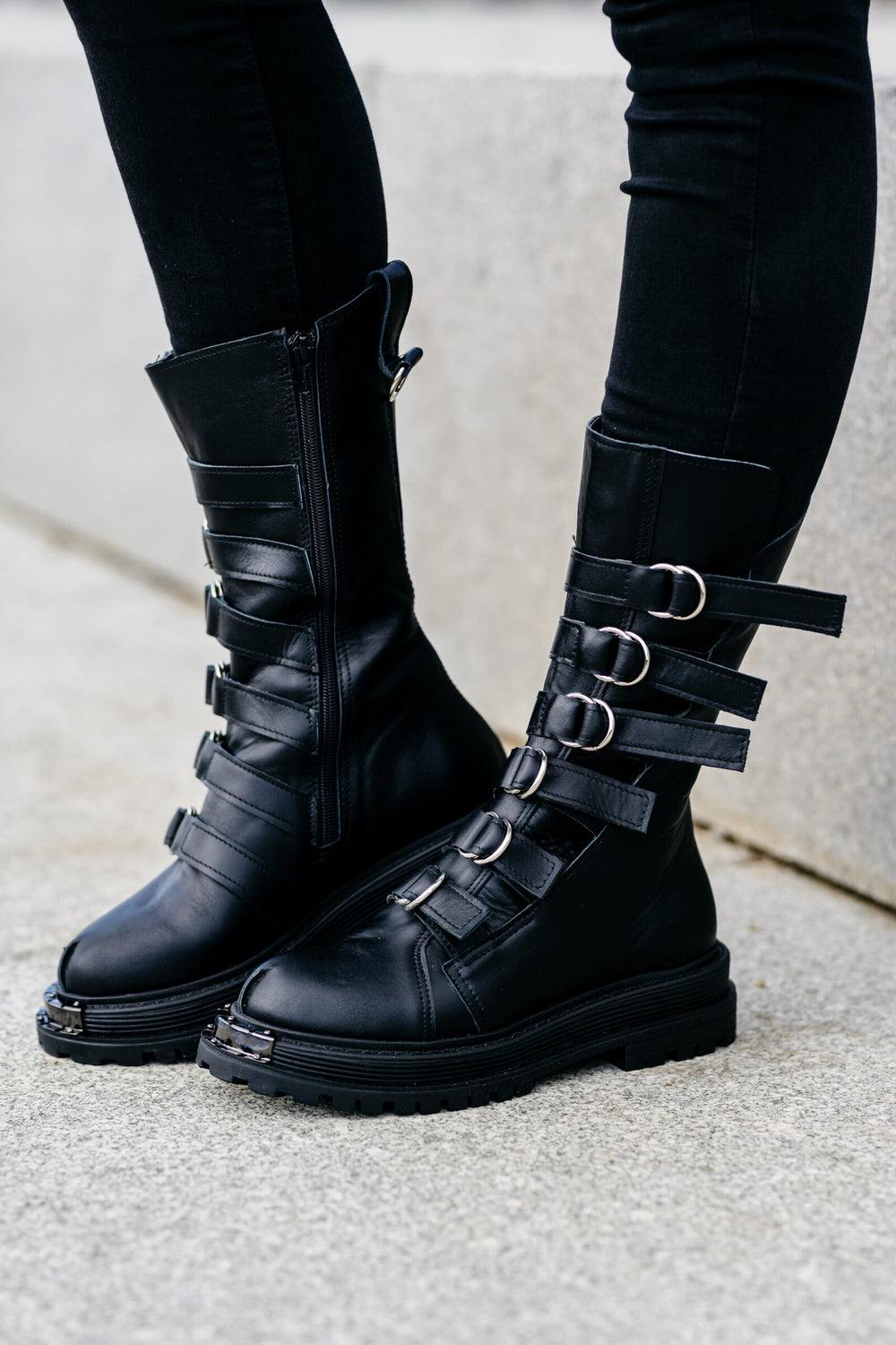 Ghete-din-piele-naturala-negre-Capri