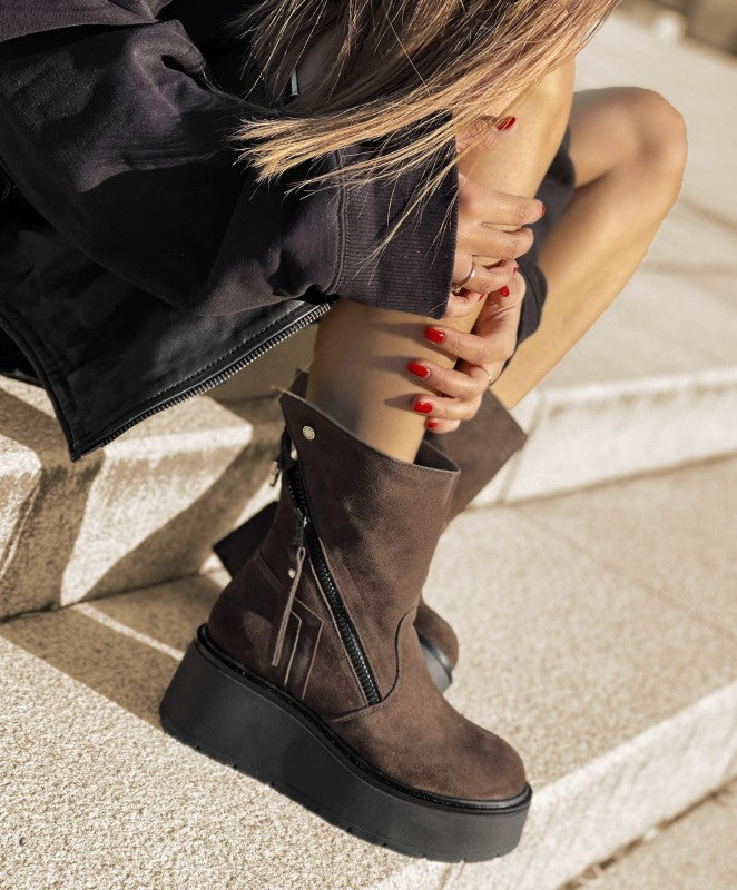 ghete-din-piele-naturala-maro-paris (3)