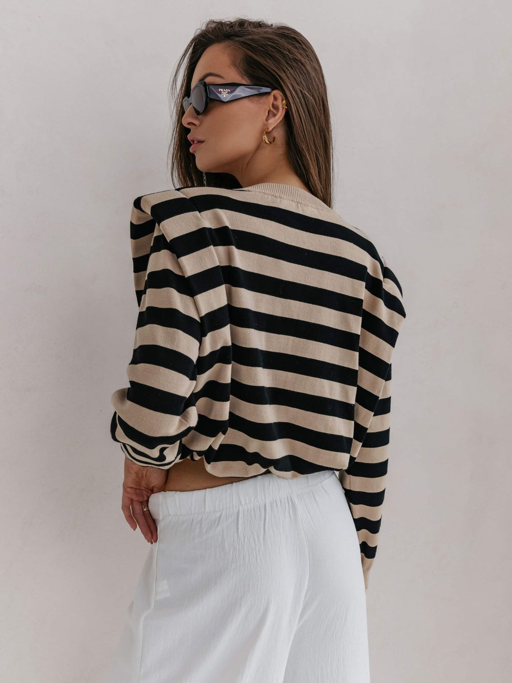bluza-dama-in-dungi-negru-cu-bej