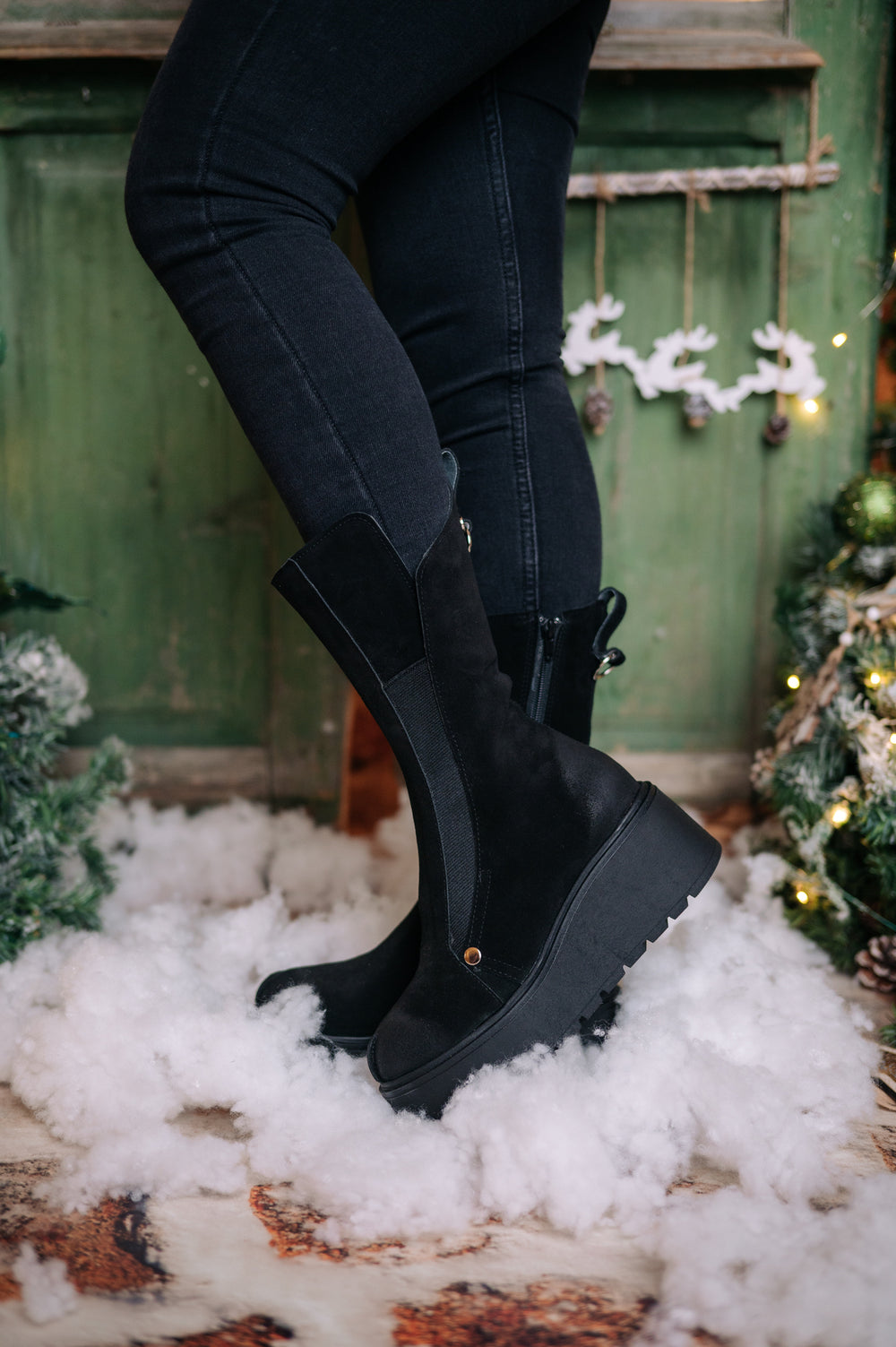 Ghete-din-piele-naturala-negre-Luna3