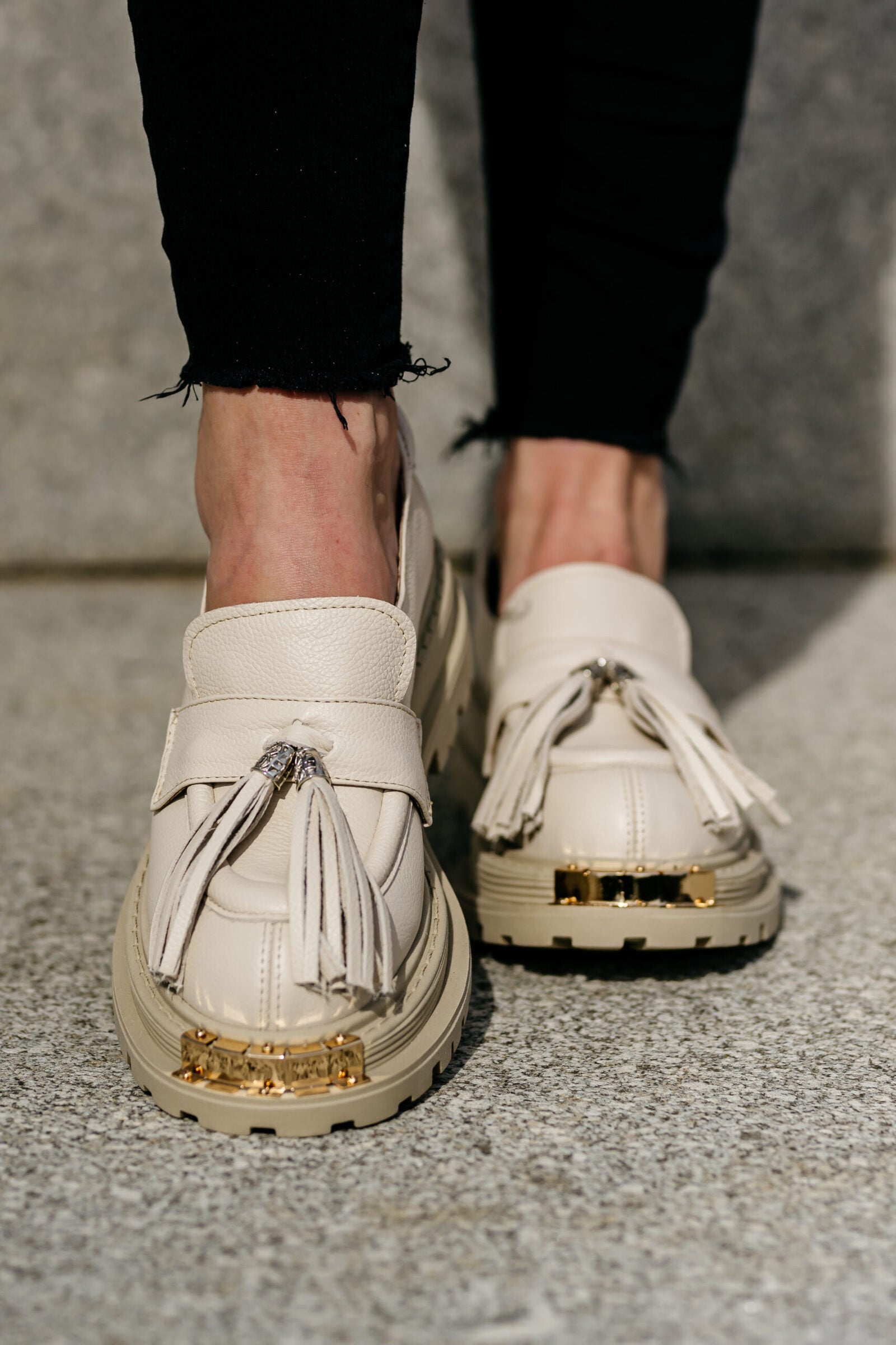 Pantofi-din-piele-naturala-bej-Zaira (2)