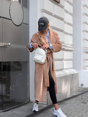 palton-dama-caramel-cu-nasturi-si-curea-legat-in-talie (2)