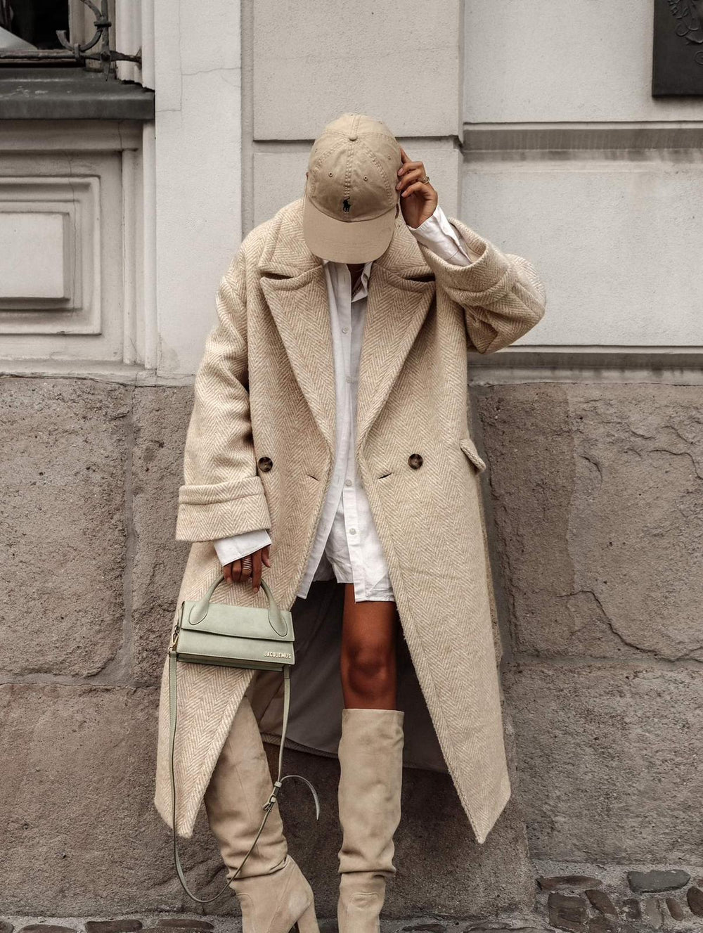 palton-dama-lung-din-lana-bej