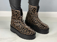 Gia Pattern - marimea 34