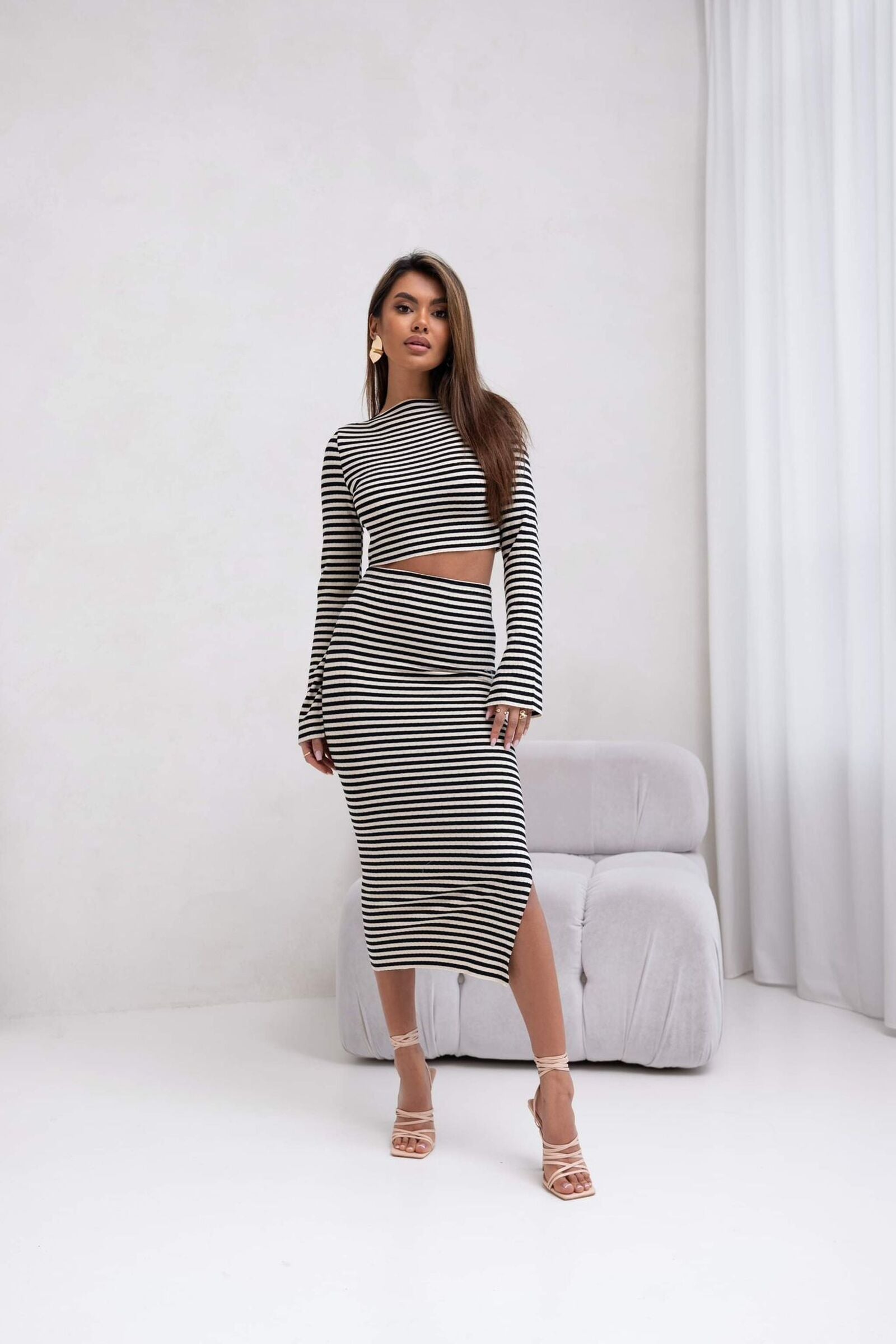 Compleu-dama-bluza-si-fusta-lunga-alb-cu-negru (2)