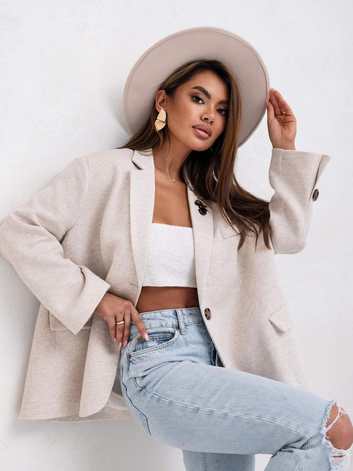 Sacou-dama-OVERSIZED-bej-cu-accesoriu (4)