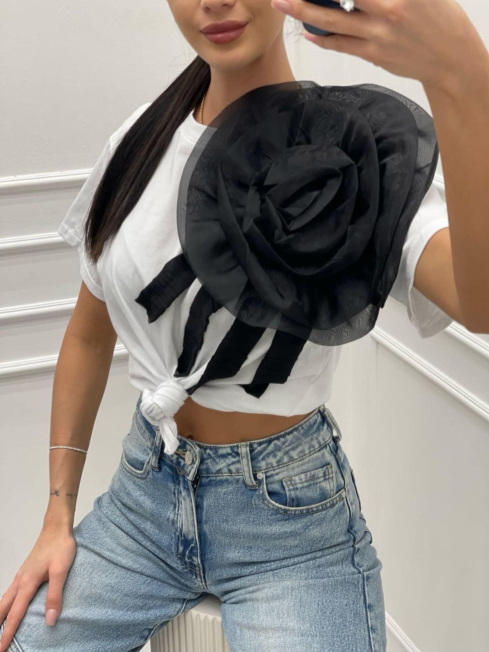 tricou-alb-cu-accesoriu-tul-linz (2)