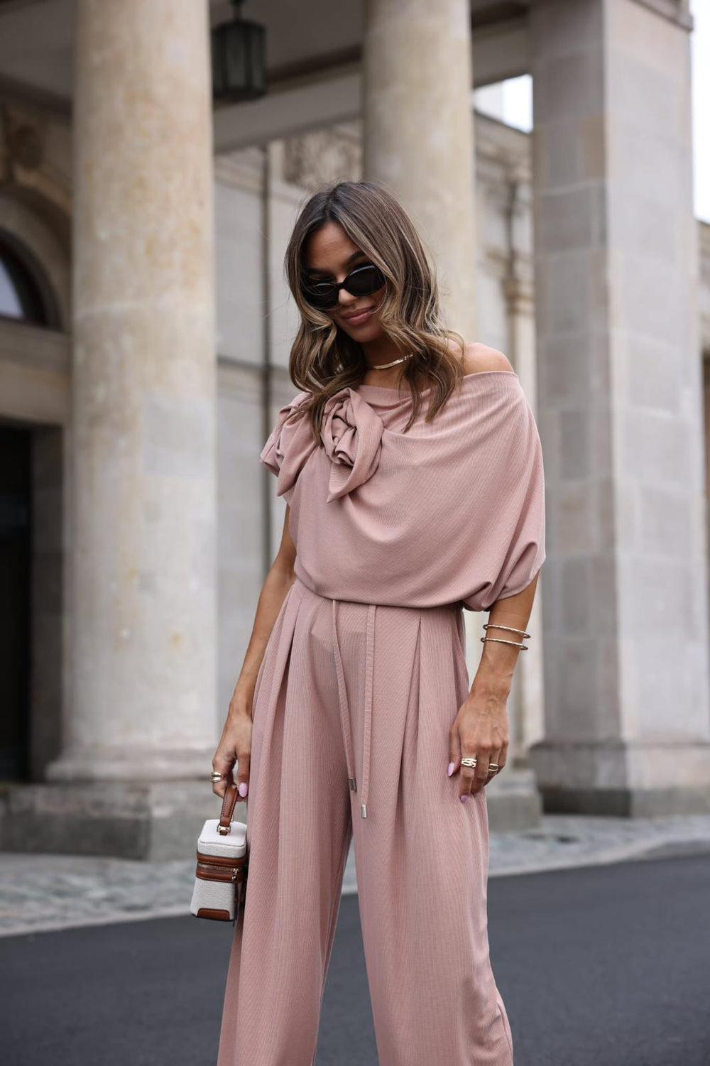 compleu-tricou-si-pantaloni-roz-pudra-celestina (2)