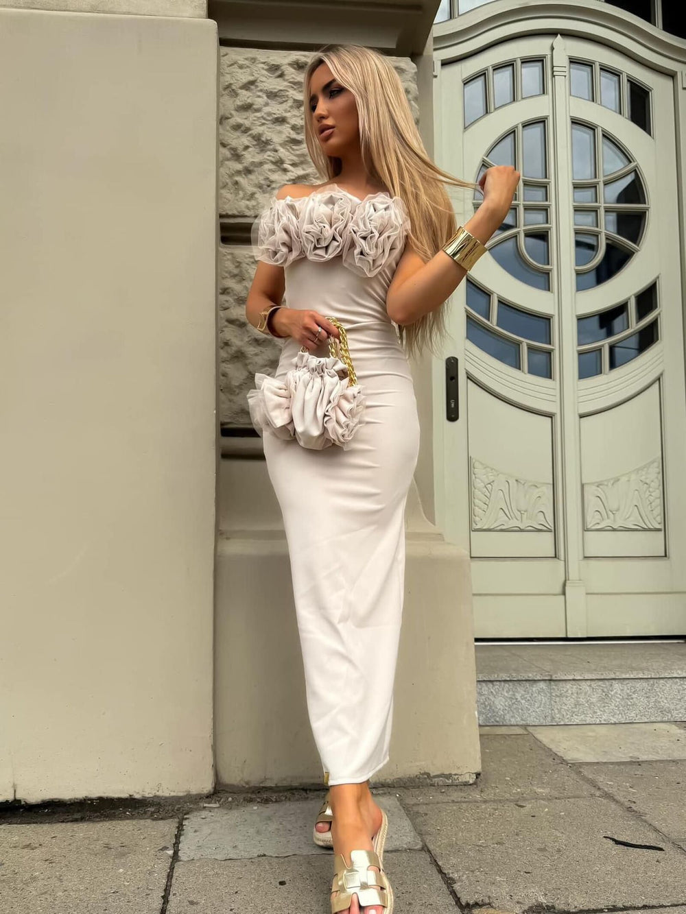 rochie-lunga-bej-majestic