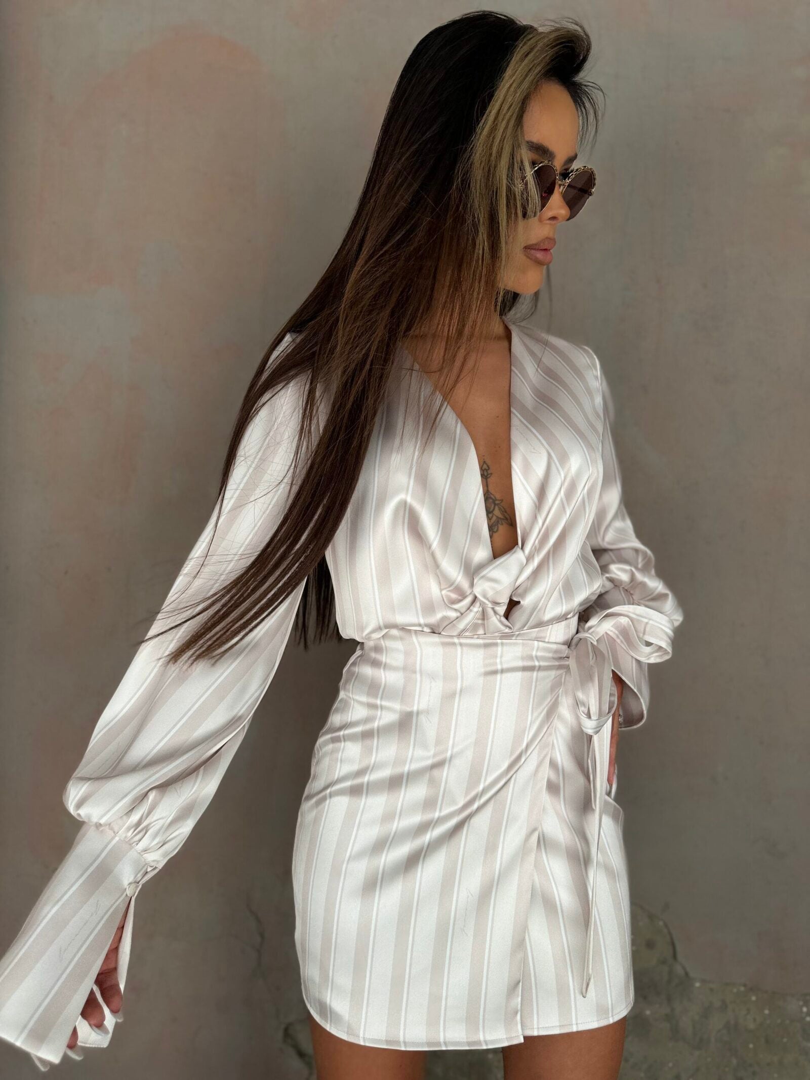 compleu-camasa-si-pantaloni-bej-the-last (2)