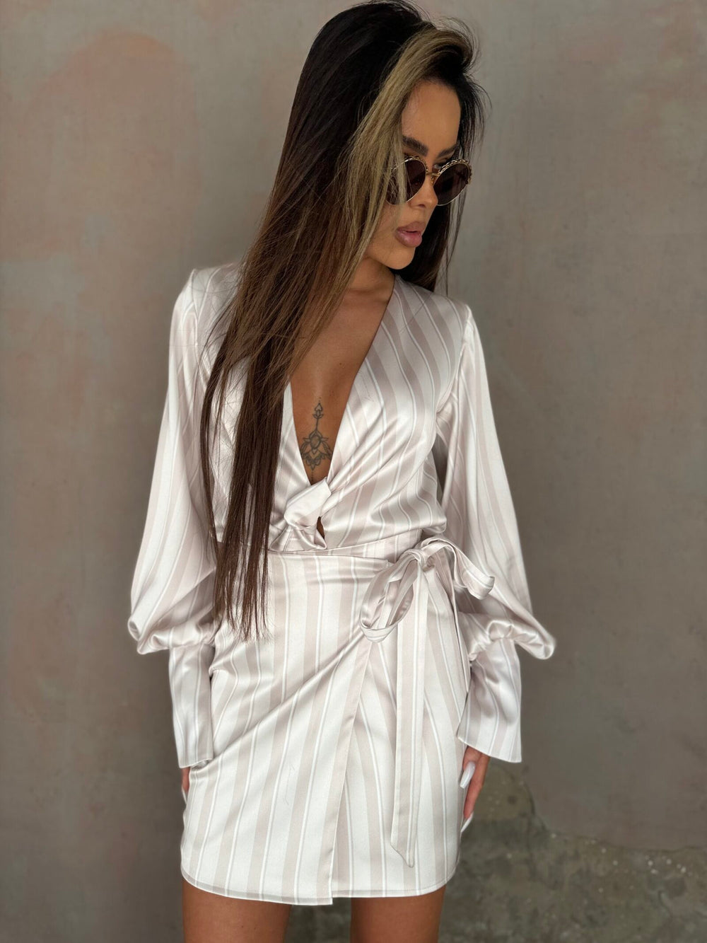 compleu-camasa-si-pantaloni-bej-the-last (6)