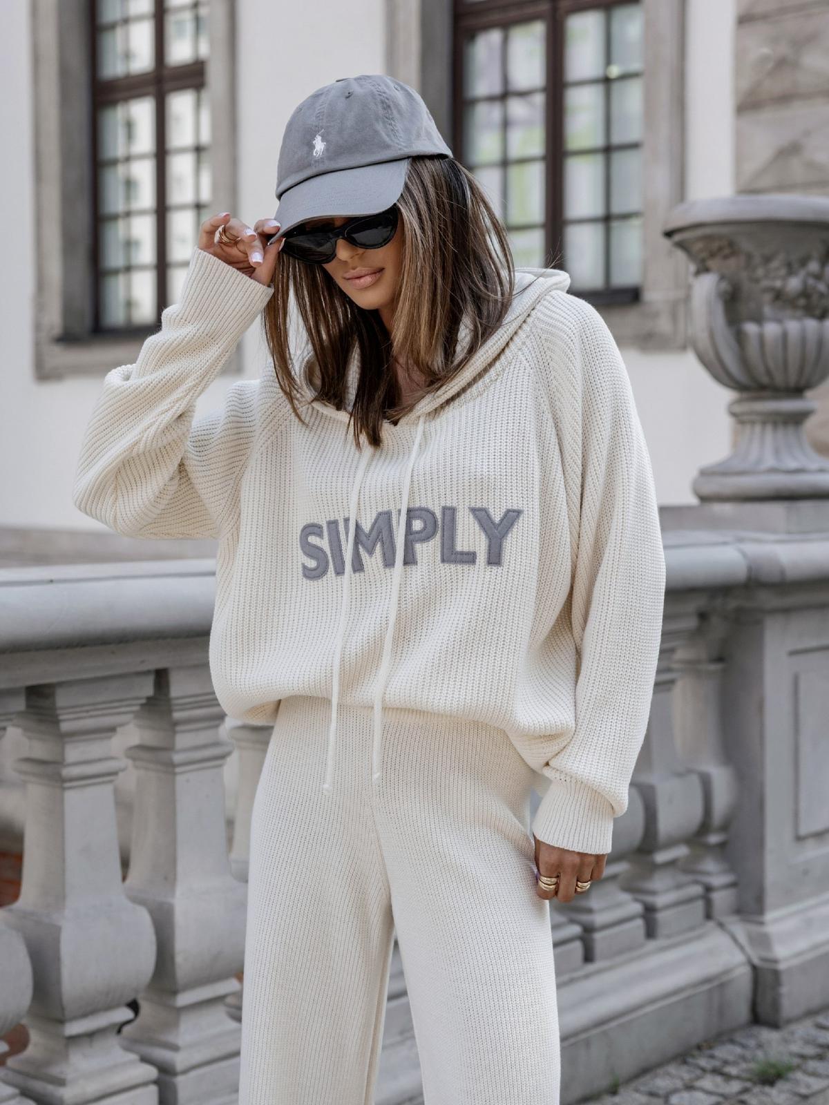 Set-bluza-cu-gluga-si-pantaloni-ecru-Simply (3)