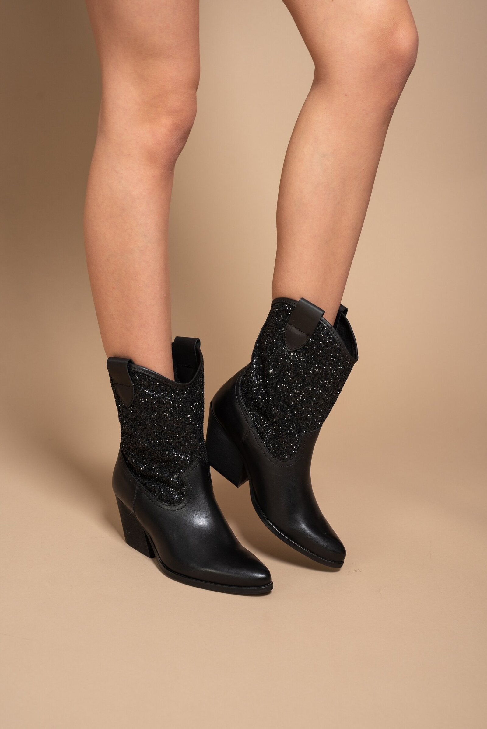 ciocate-din-piele-naturala-artemisia-4