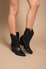 ciocate-din-piele-naturala-artemisia-4