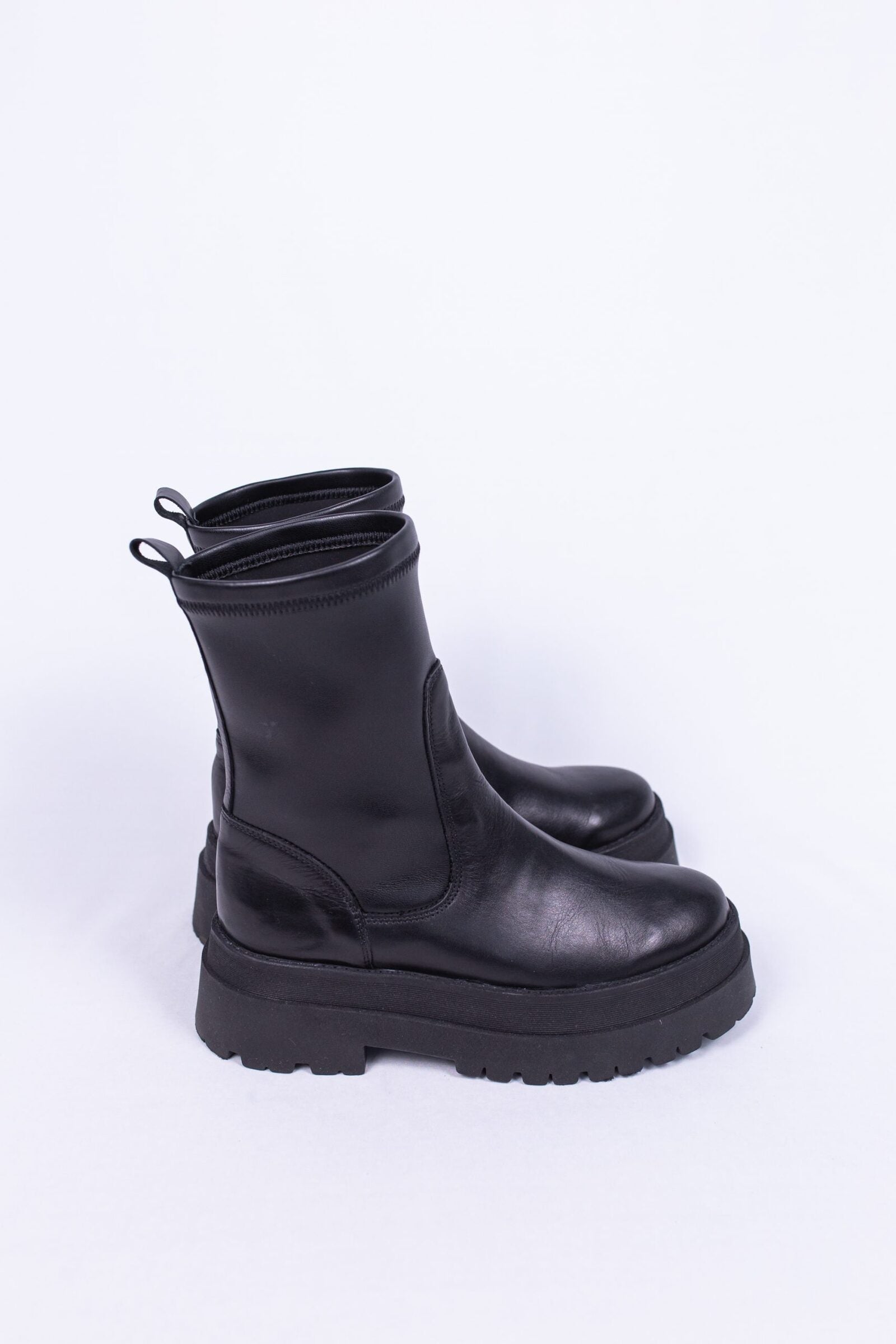 ghete-dama-cora-piele-natura4-scaled