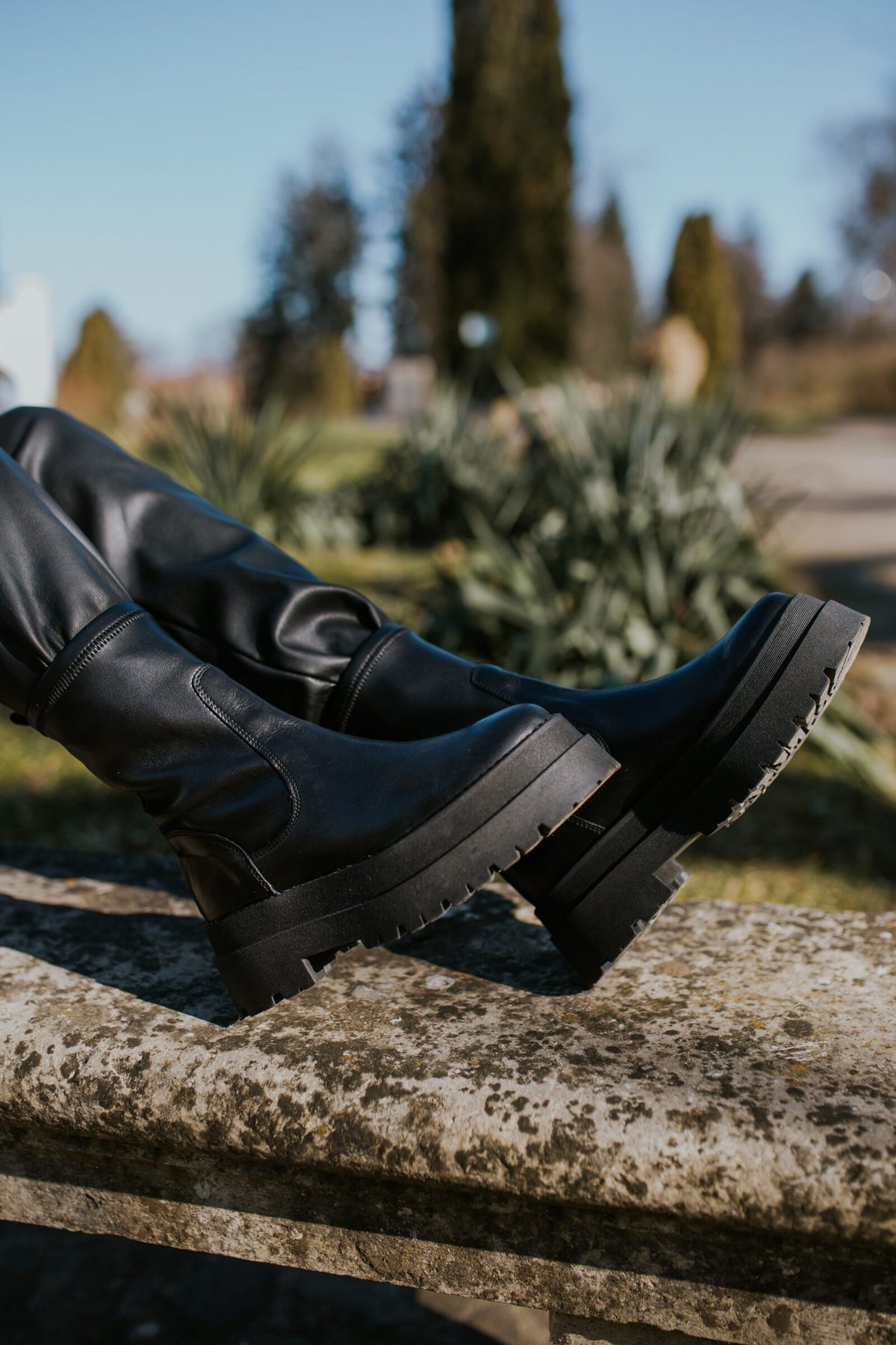 ghete-dama-piele-cora3-scaled