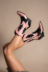 ciocate-din-piele-naturala-katie-roseblack-7-854×1280-854×1280-854×1280-854×1280-854×1280