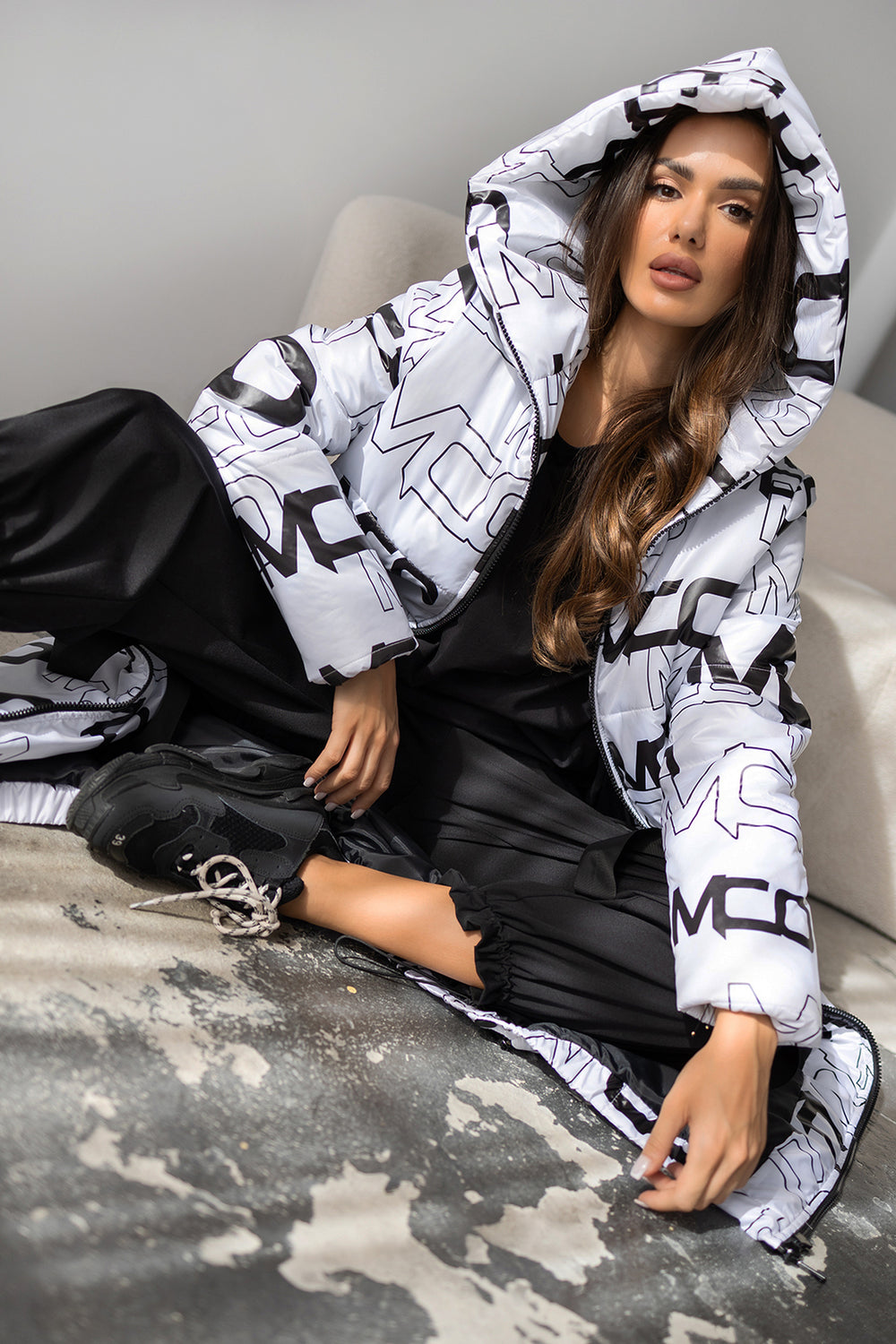 geaca-tip-palton-alb-finish (4)