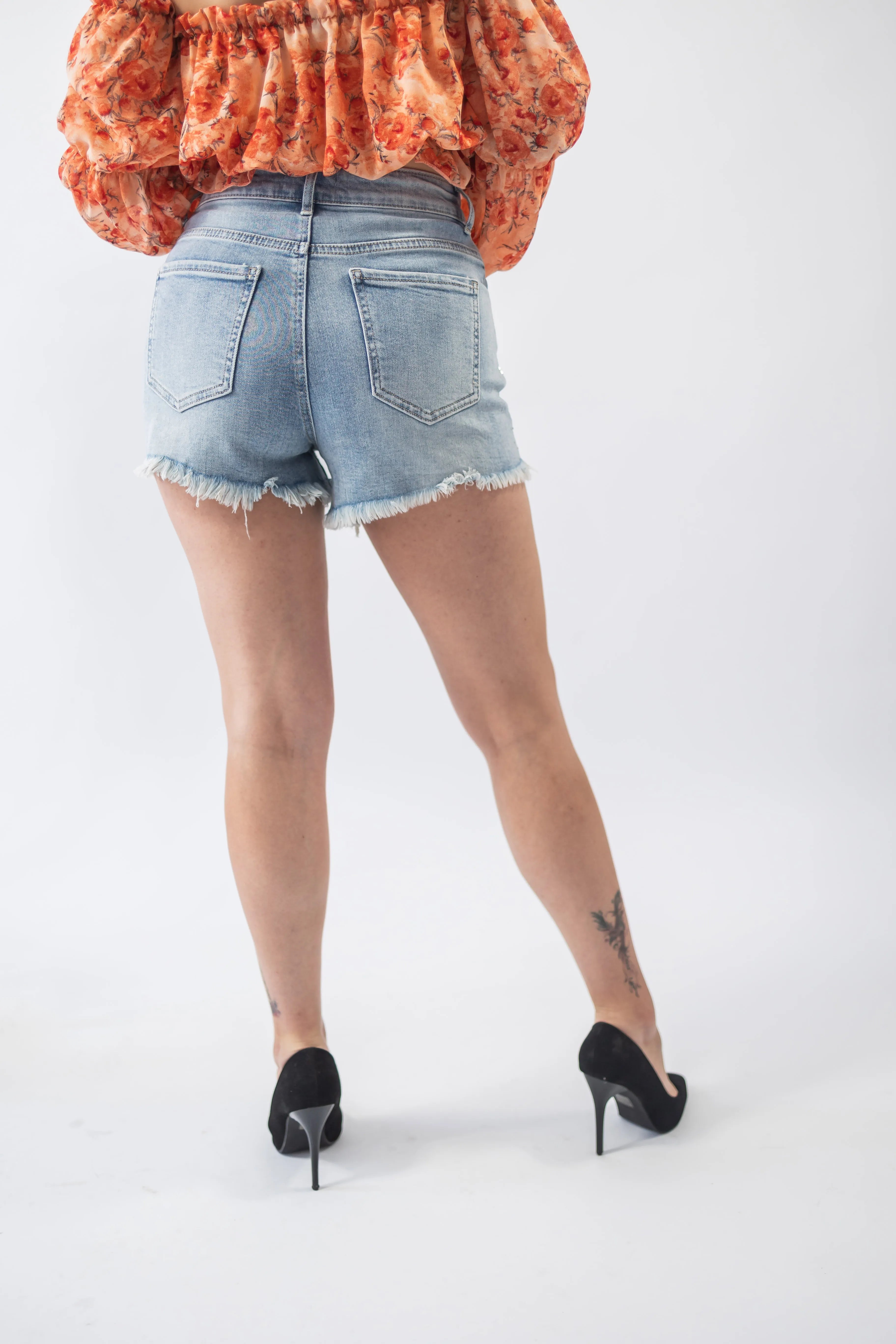 Pantaloni Scurti Floral Denim