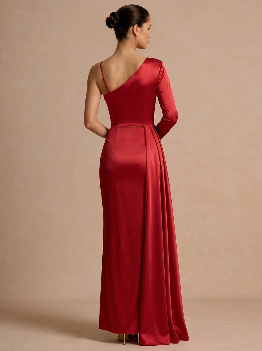 Rochie lunga cu o maneca rosie